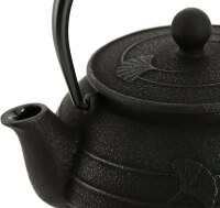Iwachu - japanische Gusskanne Ginkgo 0,65l schwarz