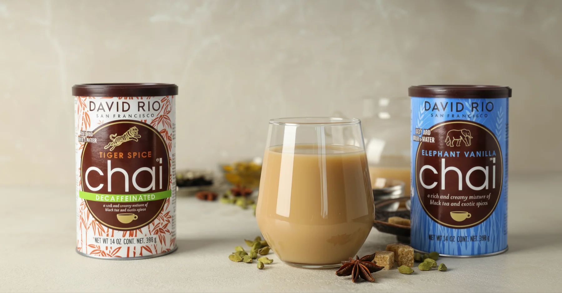 Bild: Zubereitung Chai Latte mit David Rio Instant Tee als Grundlage